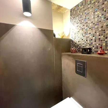 Logement De Charme Avec Balneo * Lyon